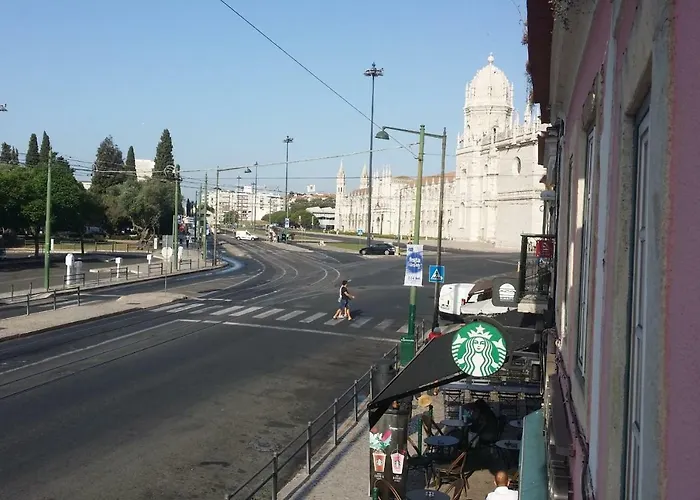 Atelier - House In Belem
