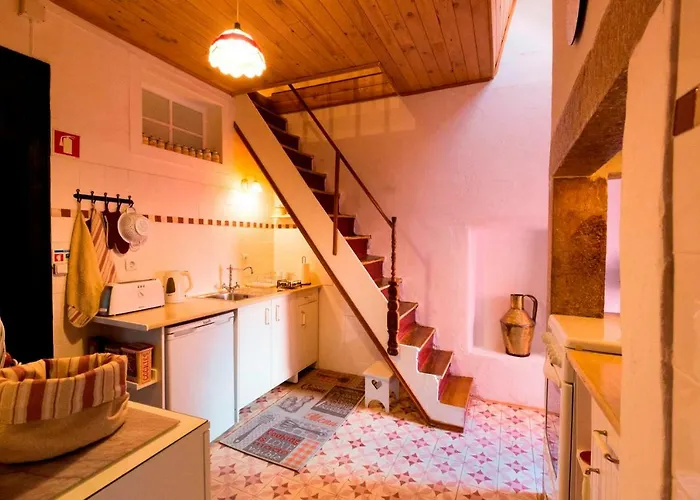 Atelier - House In Belem *