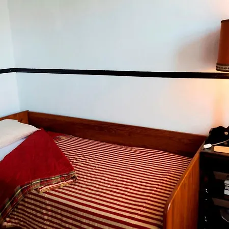 Atelier - House In Belém *