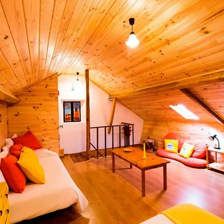 Atelier - House In Belém *